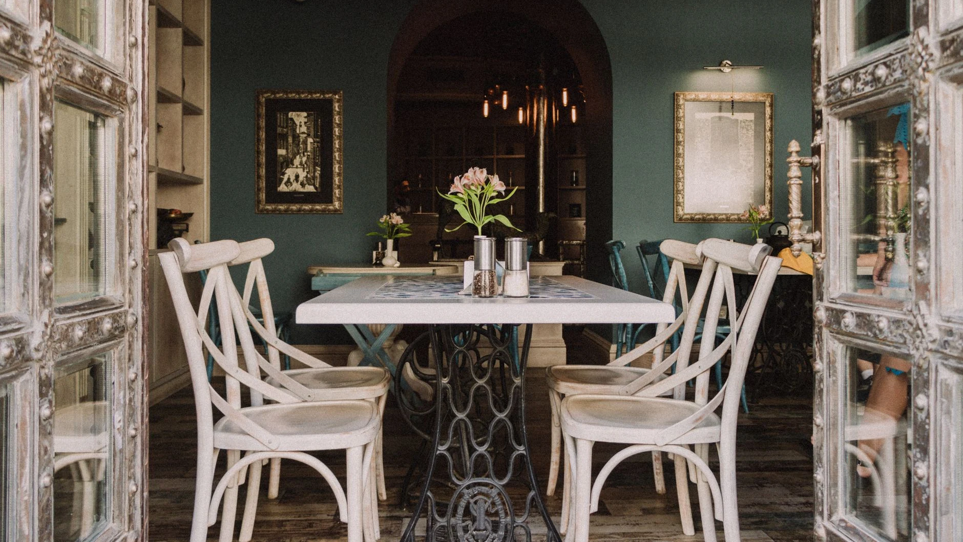 Charming empty restaurant dining room at Konoba Bracera
