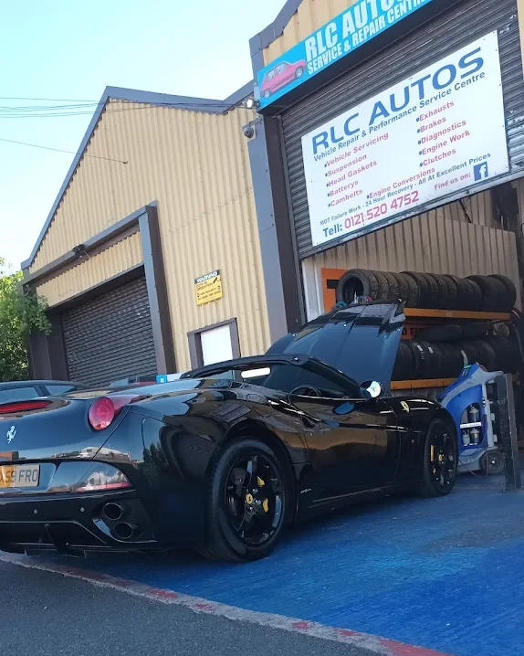 garage team at work